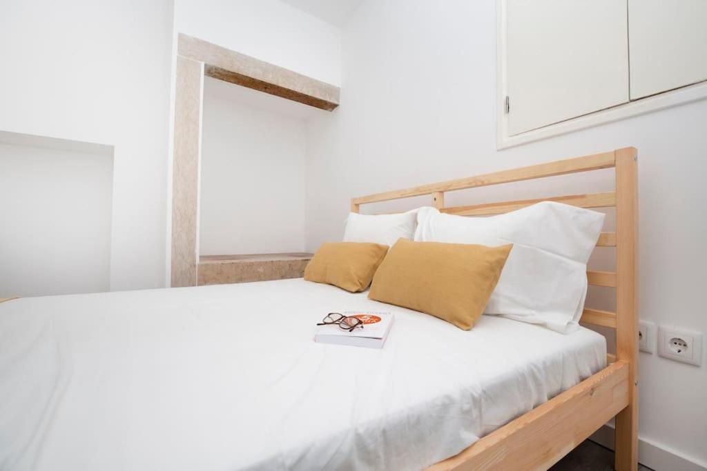 Santa Marta Cozy Apt W/ Ac Lisbon Exterior photo